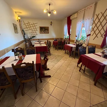Gostisce Pri Slavcu Sentjernej