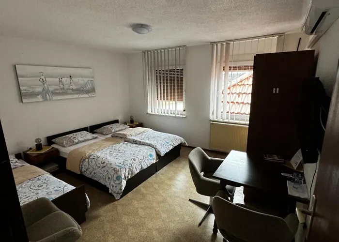 Hotel Gostisce Pri Slavcu 2*