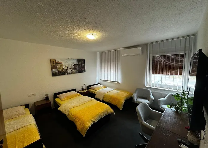 Hotel Gostisce Pri Slavcu 2*