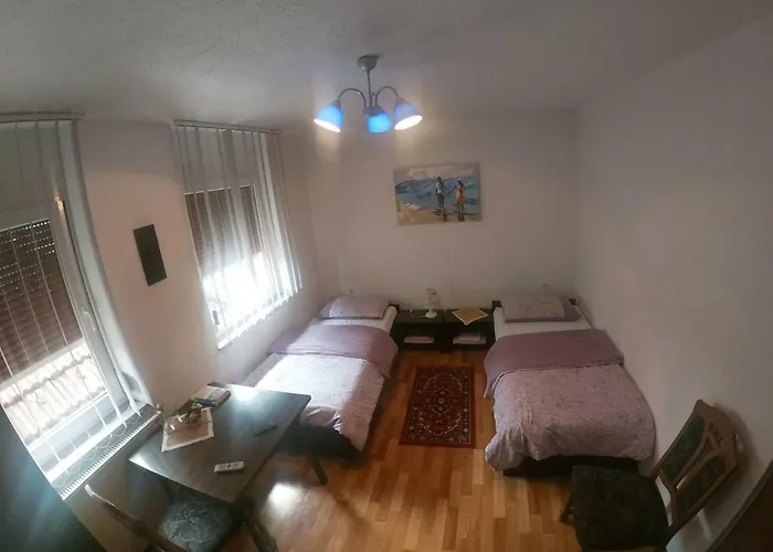 Hotel Gostisce Pri Slavcu 2*